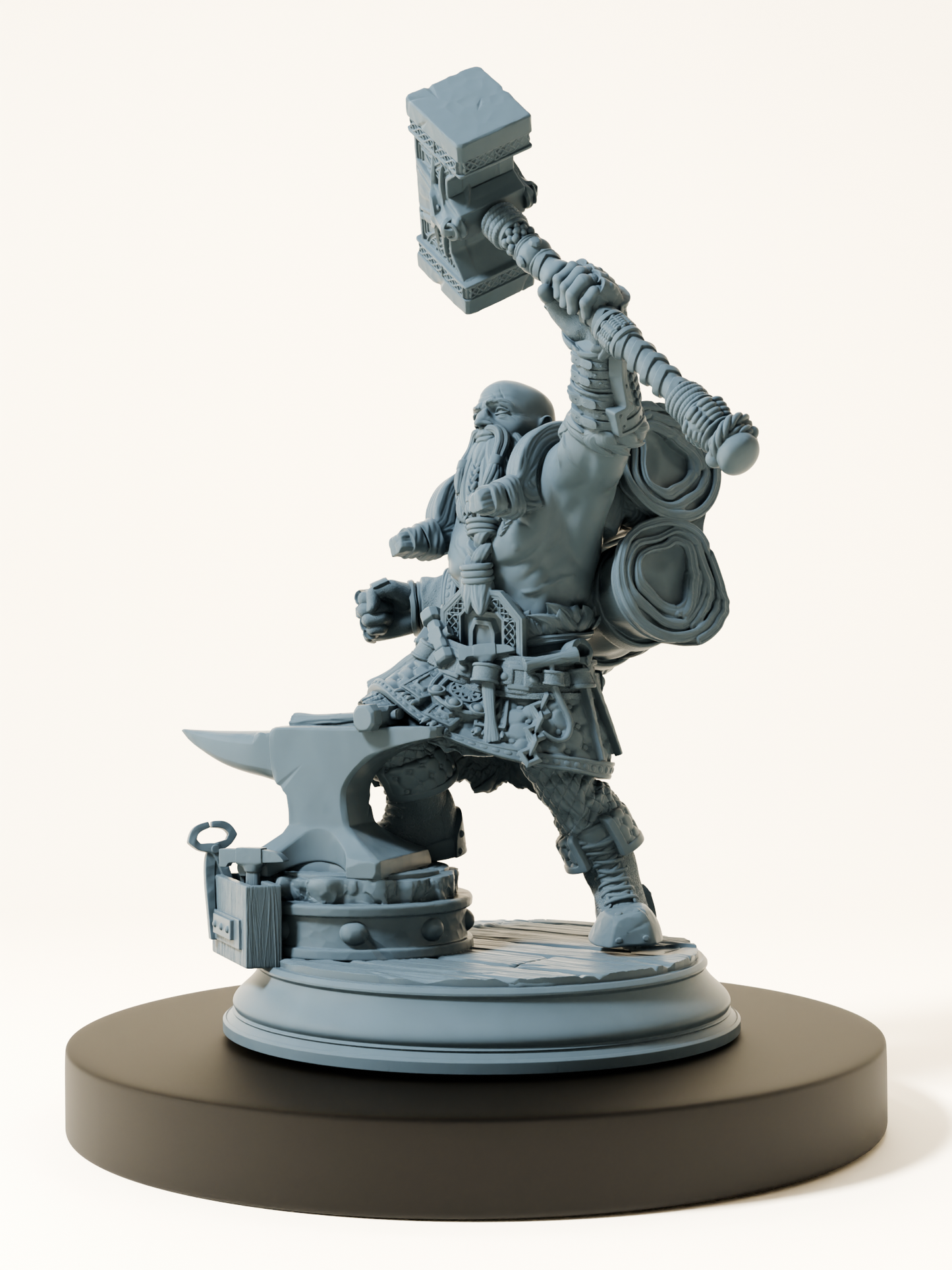 Figurine de nain forgeron brandissant un marteau devant une enclume, miniature de 32 mm à peindre pour jeux de rôle et dioramas.