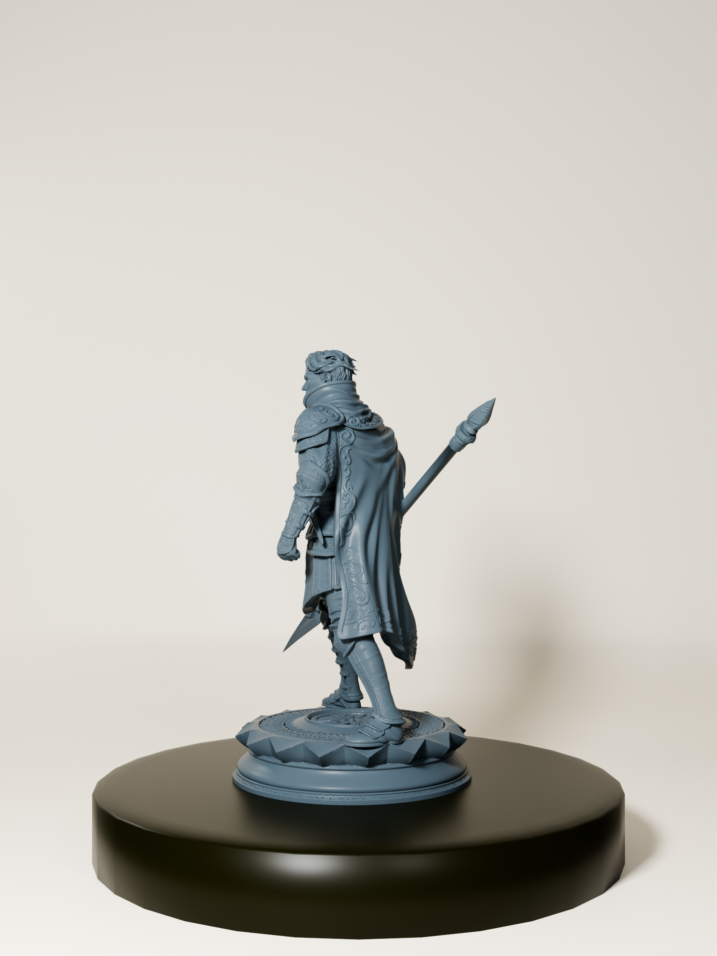 Figurine de lancier humain pour jeux de rôle, posée sur un socle, en pleine posture de combat.