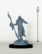 Paladin en armure dorée brandissant une lance ornementée avec cape orange sur fond clair