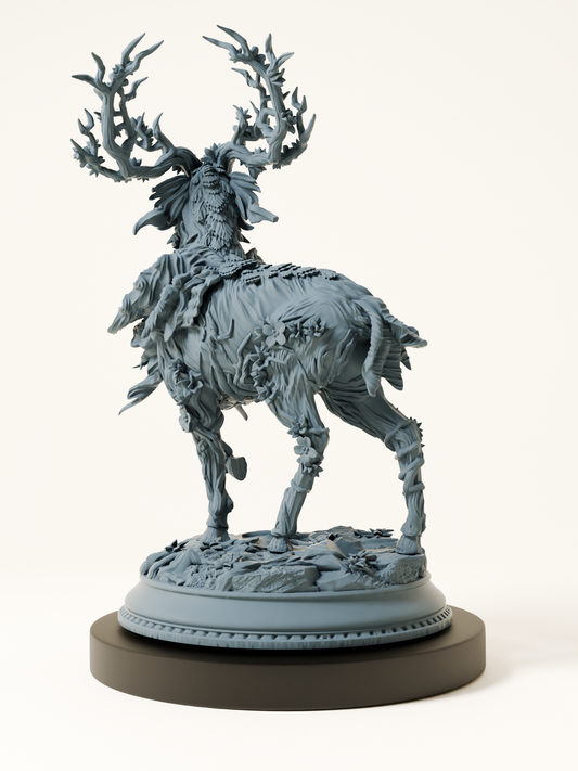 Esprit colossal des forêts sacrées