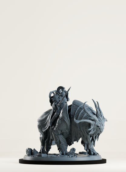 Paladin céleste sur bête de guerre