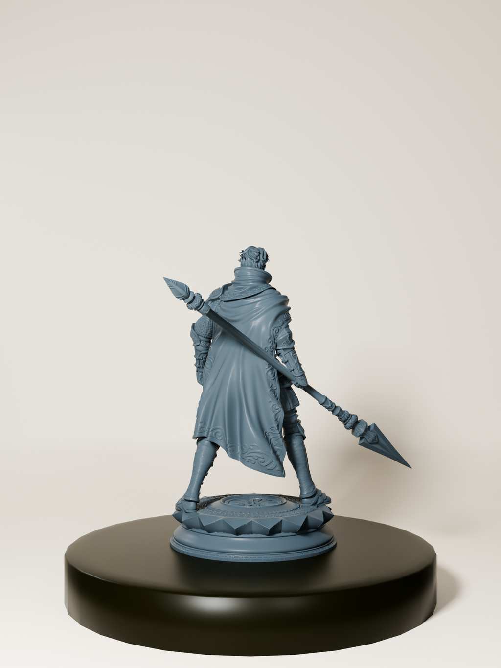 Figurine de lancier humain pour jeux de rôle, posée sur un socle, en pleine posture de combat.